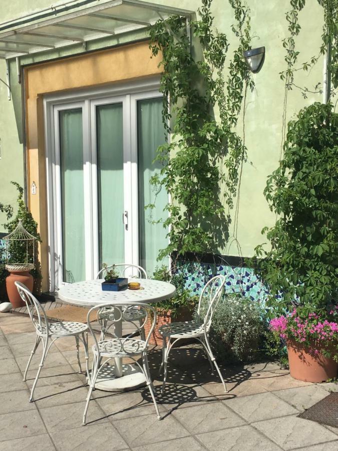 B&B Via Roma Bernate Ticino Exterior foto
